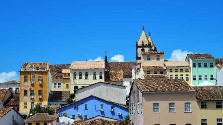 Casas para alugar no centro de Valença Bahia