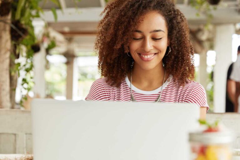 Por que escolher plataformas consolidadas