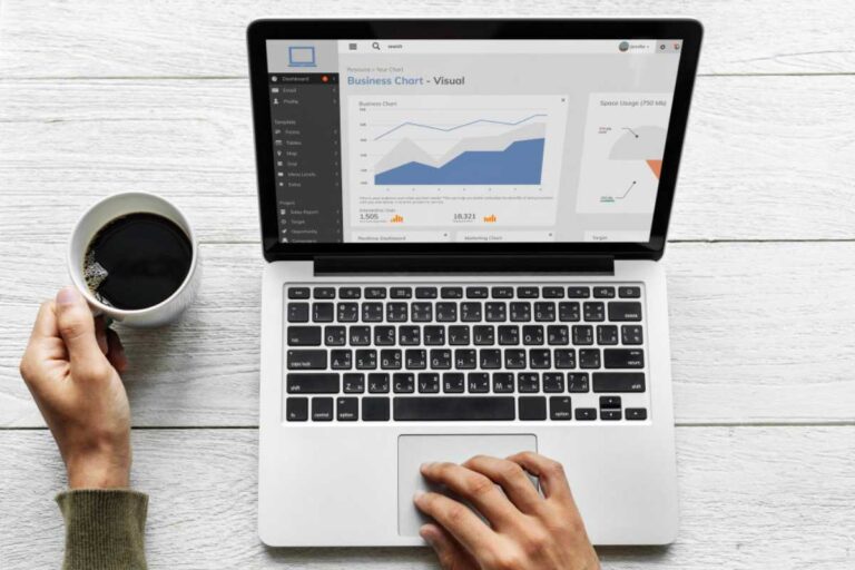 SEO x mídia paga: diferenças de impacto e resultados